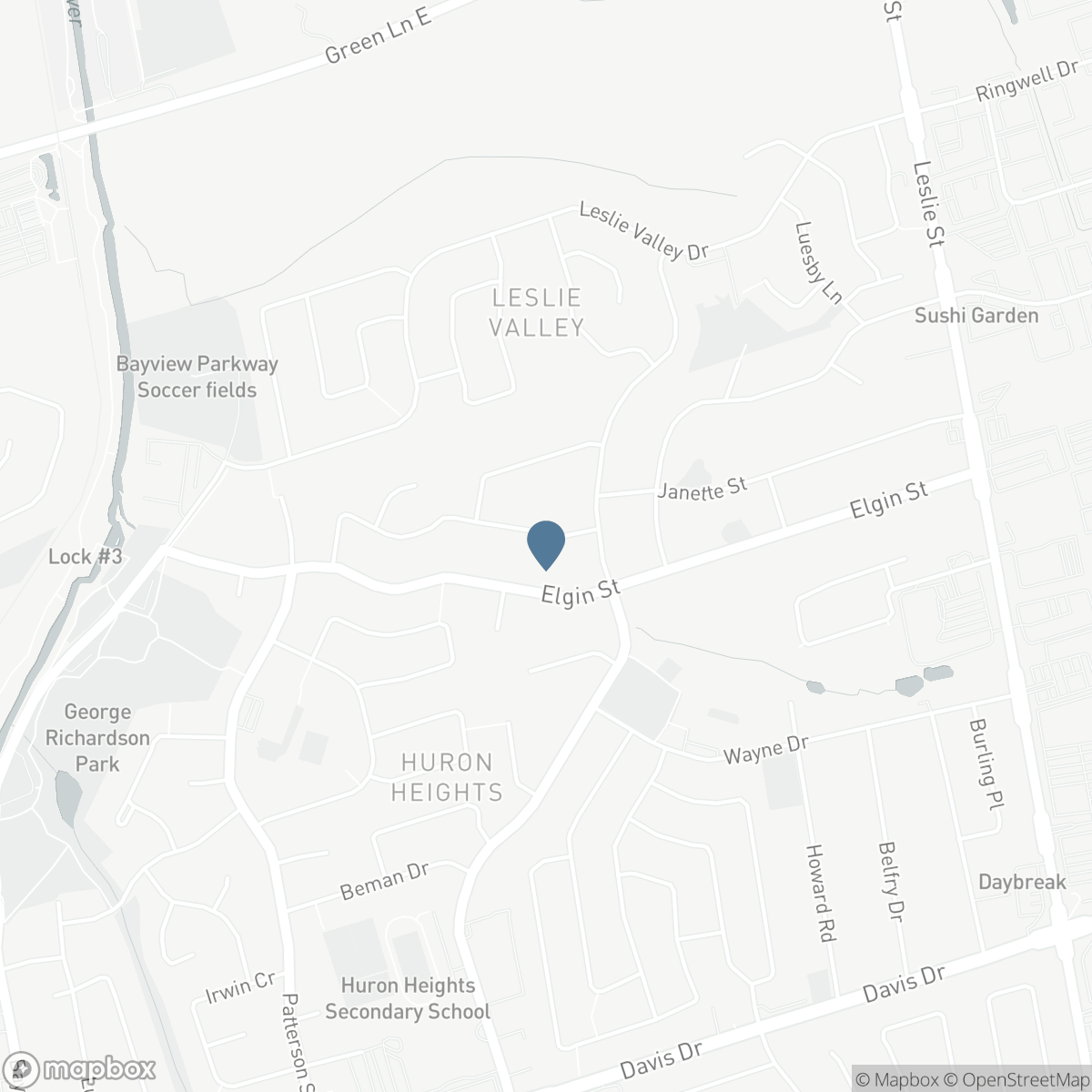 856 MAGNOLIA AVENUE, Newmarket, Ontario L3Y 3C7